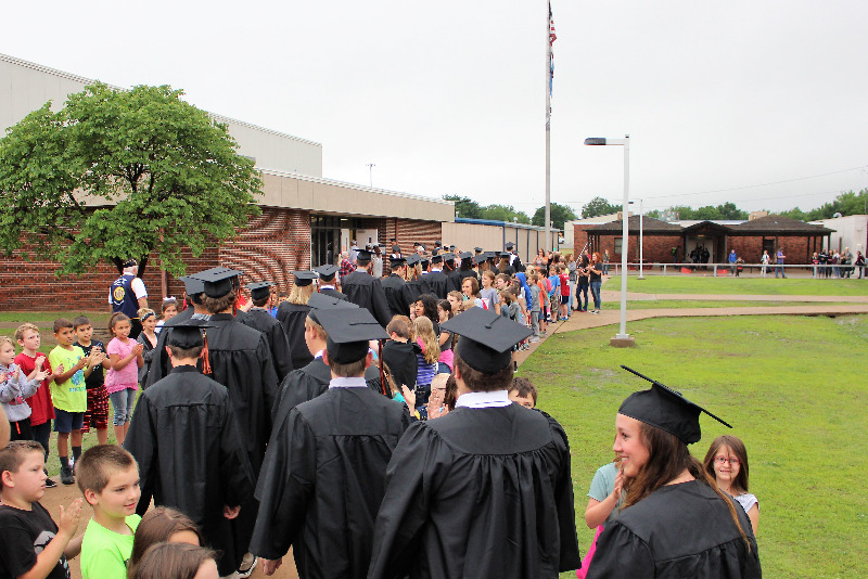 Sperry Public Schools Seniors Walk to Auditorium Amid Cheers From